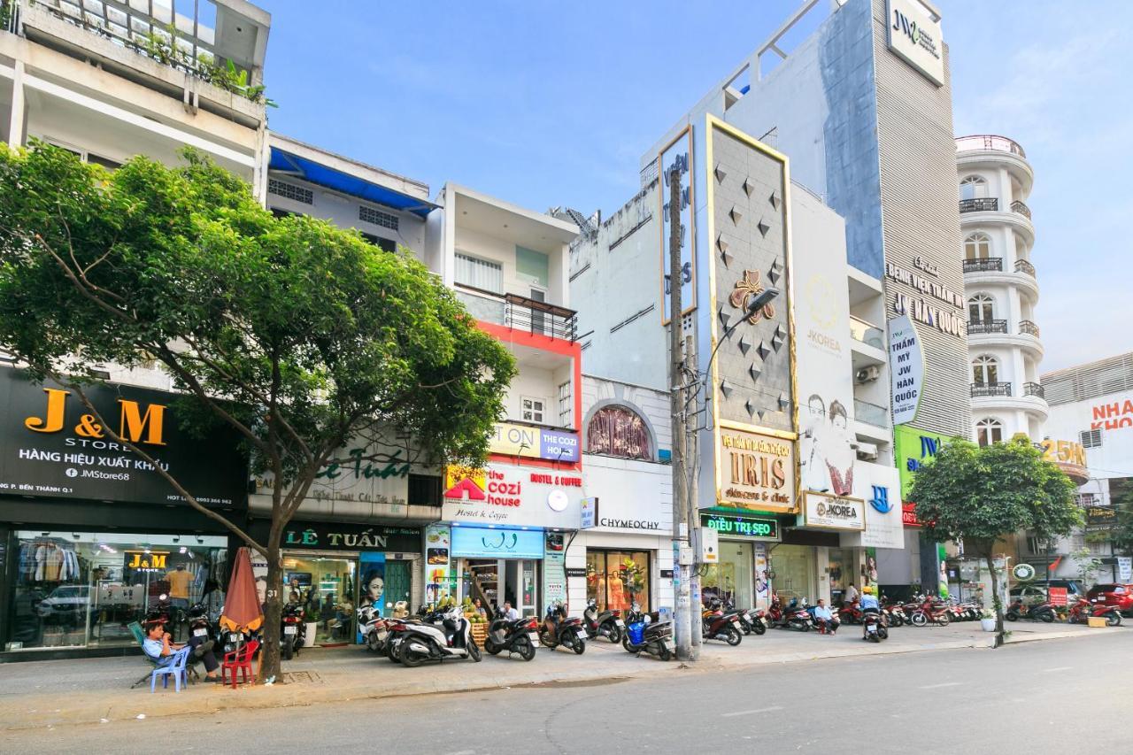Oyo 708 The Cozi House - Homestay Ciudad Ho Chi Minh  Exterior foto